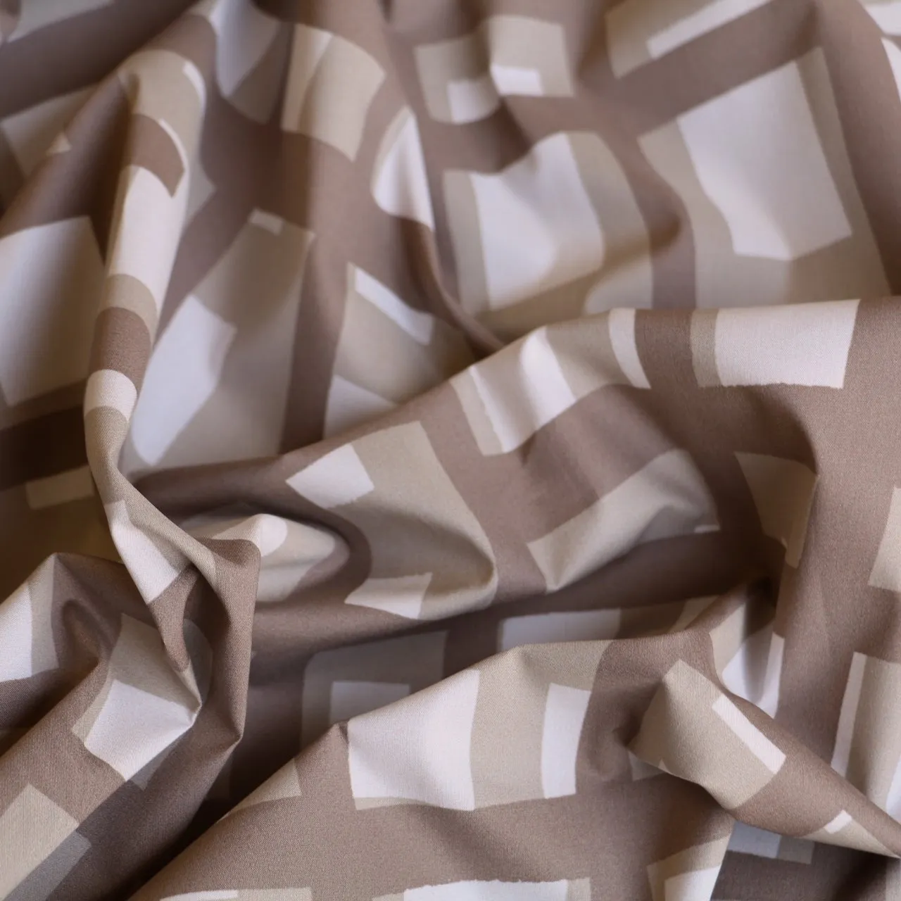 3D Grid Mocha Poplin