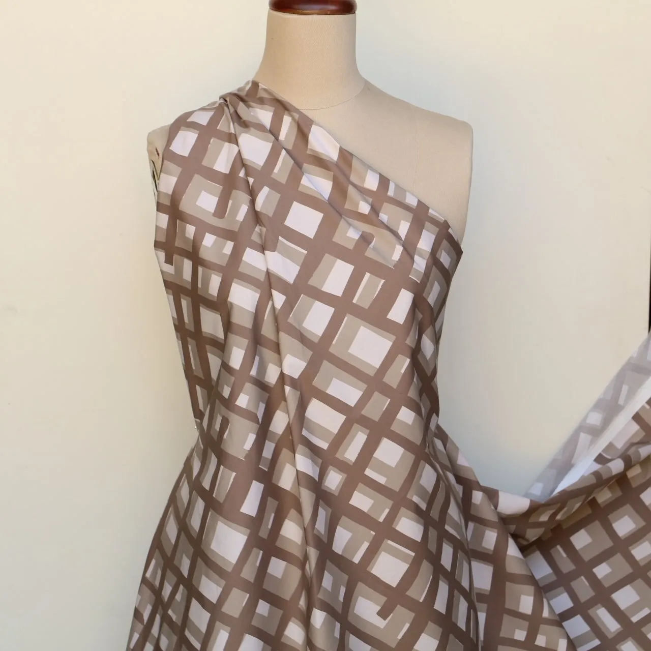 3D Grid Mocha Poplin