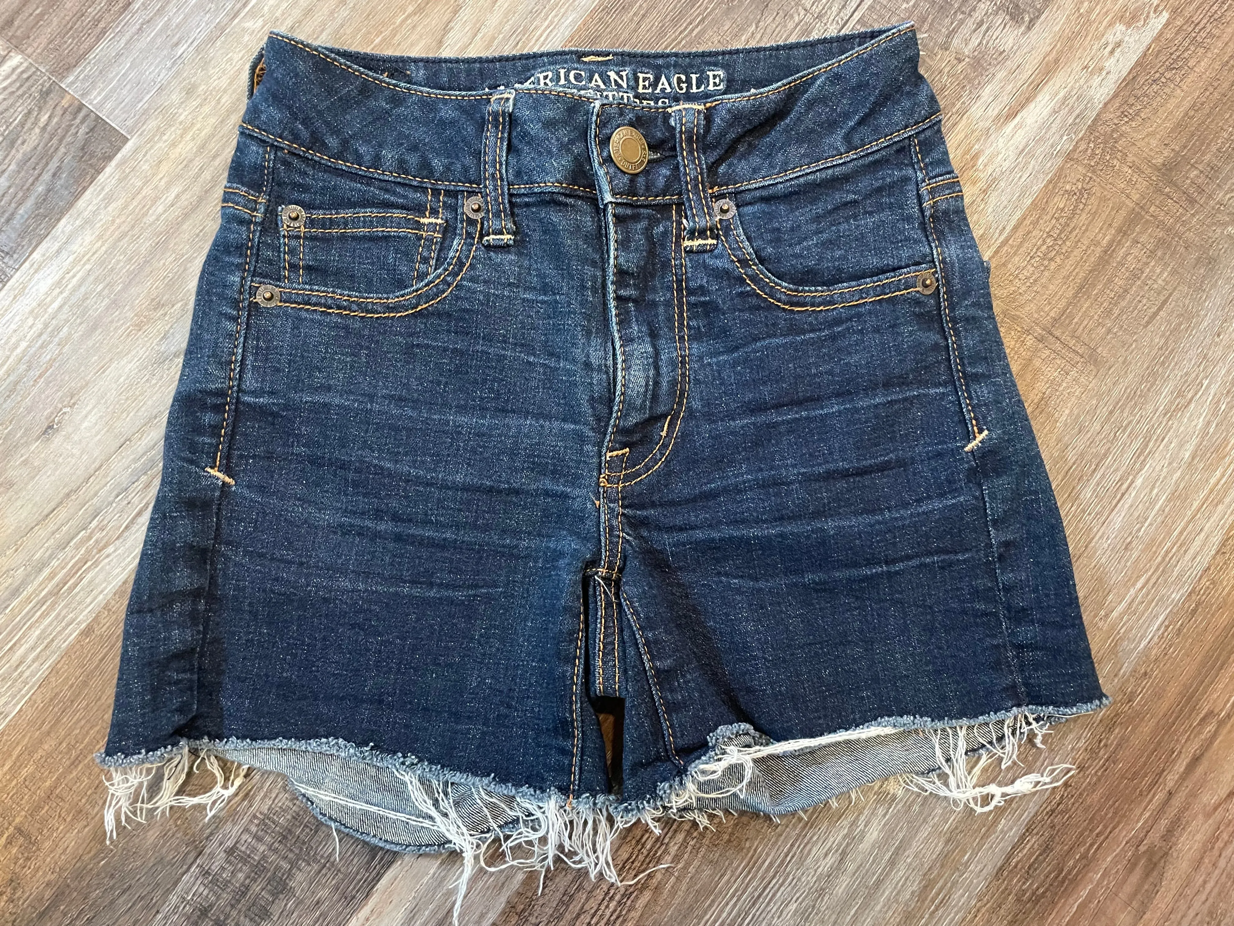 American Eagle Jean Shorts Super Stretch cut off Womens size 00