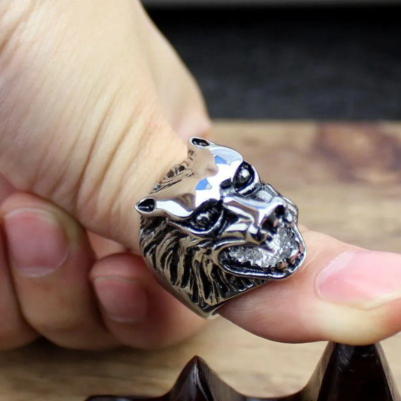 Classic Wolf Head Ring