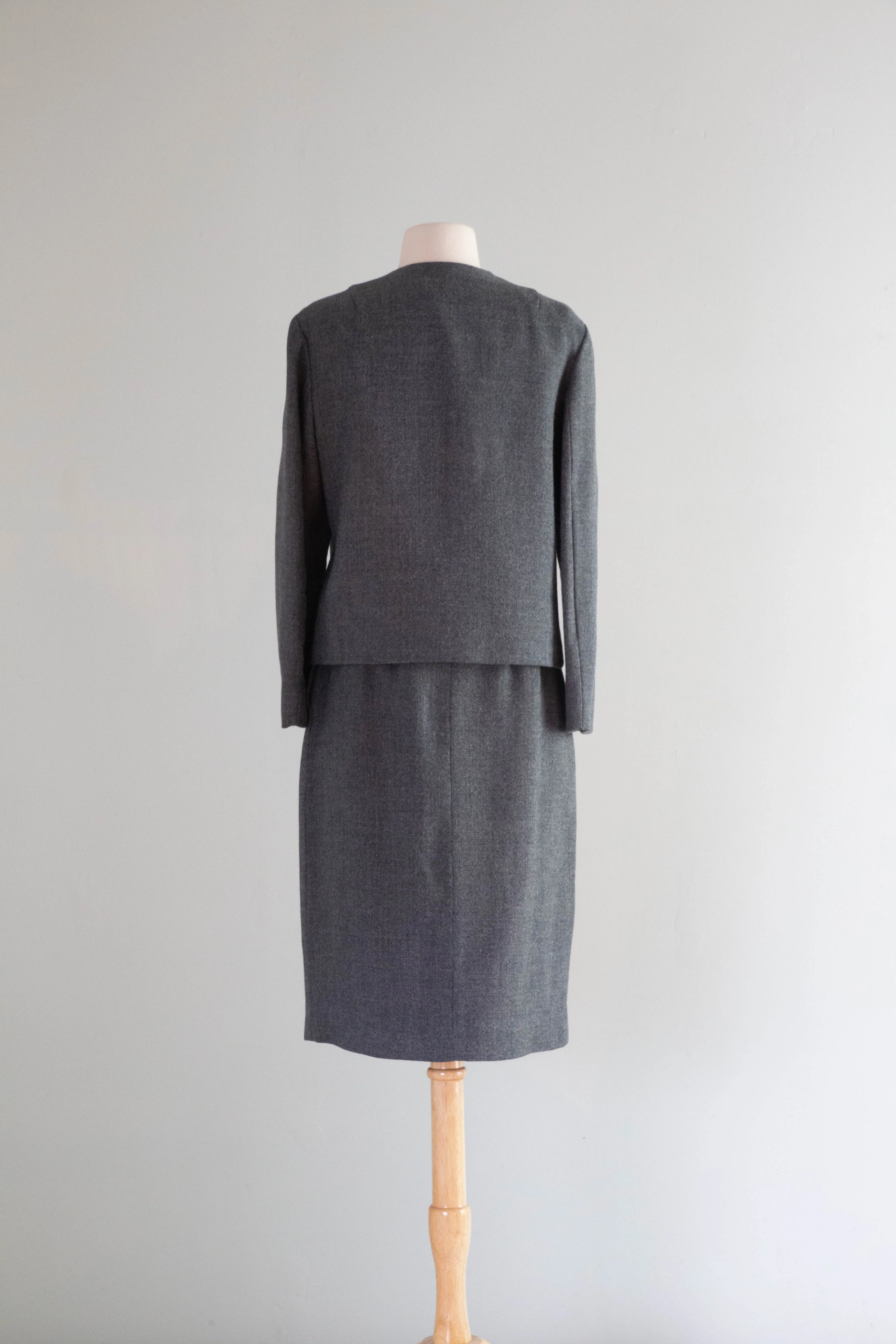 Darling 1960's Ladies Scalloped Grey Wool Suit With Bow / Small