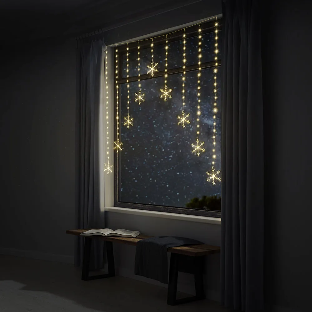 LED Snowflakes Curtain Lights avialable in 2 Colors - Warm White