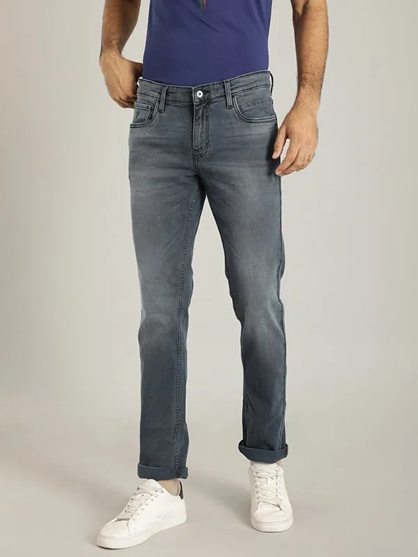 Men Brooklyn Fit Jeans