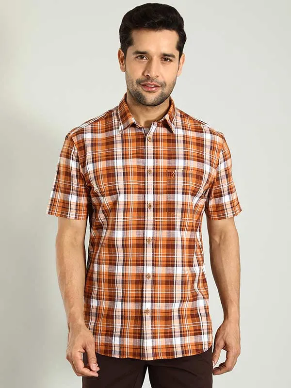 Men Checked Half Sleeve Cotton Shirt