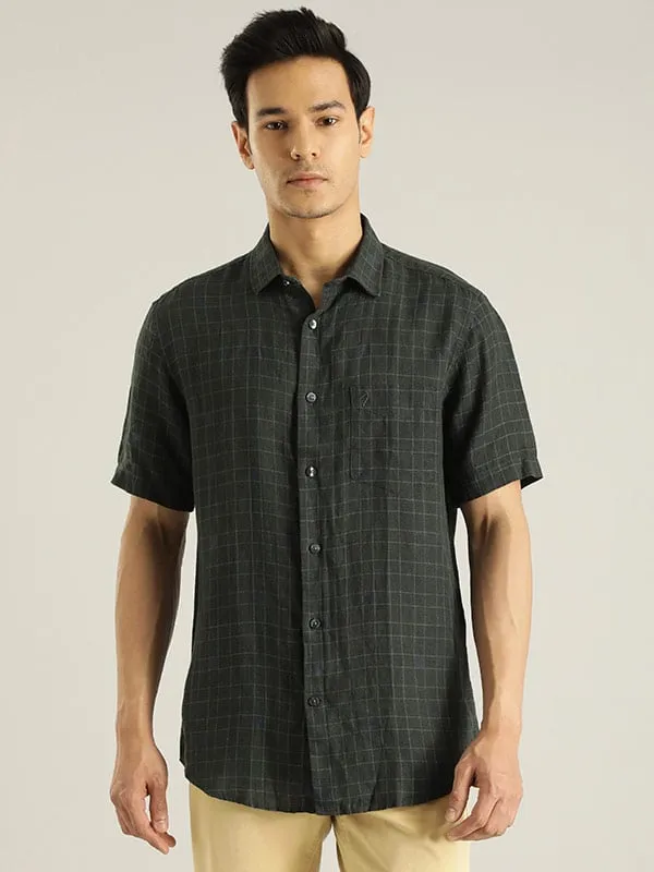 Men Checked Half Sleeve Cotton Shirt