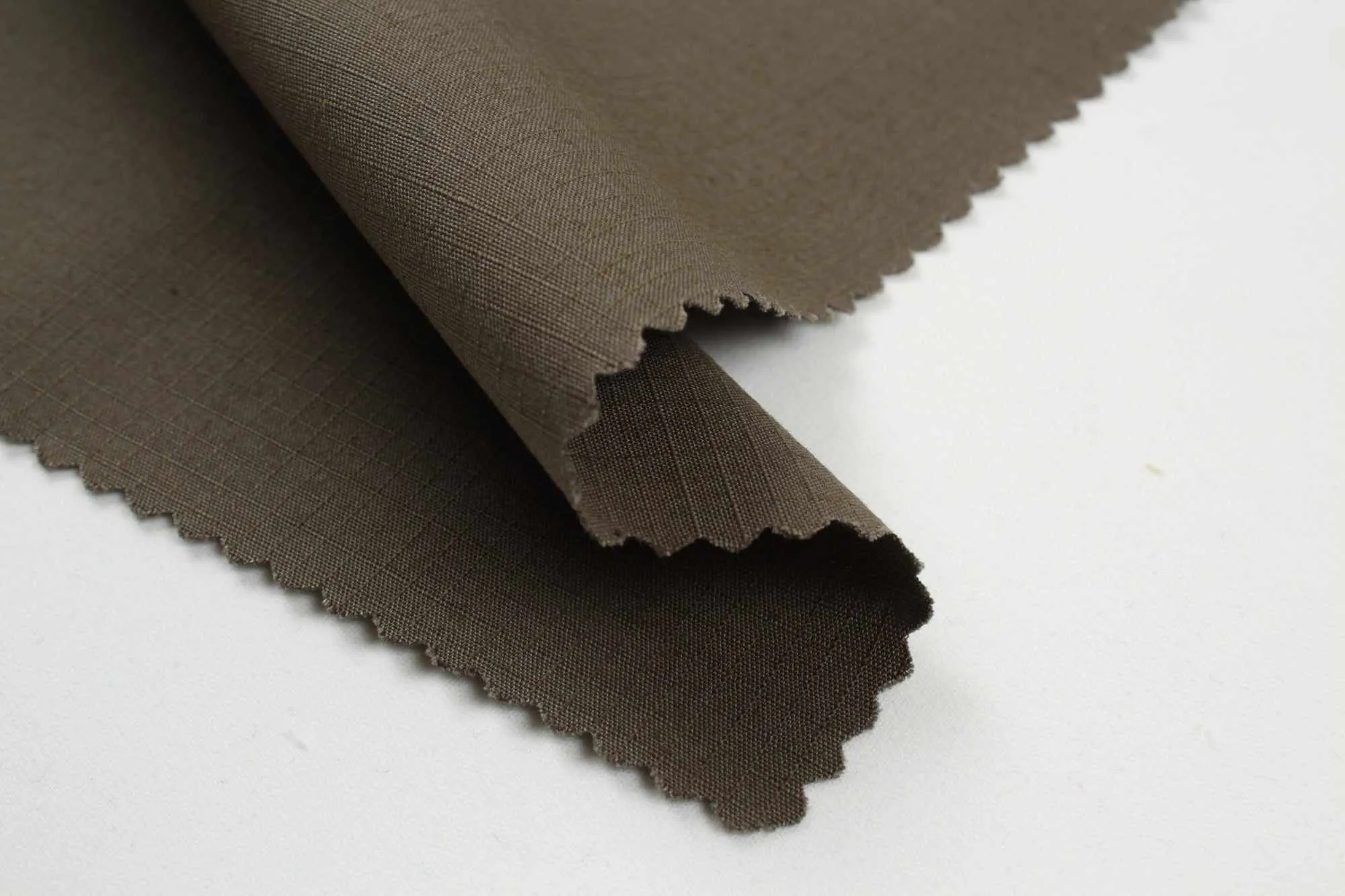 Organic Cotton Stretch Ripstop Fabric for Jackets and Trousers