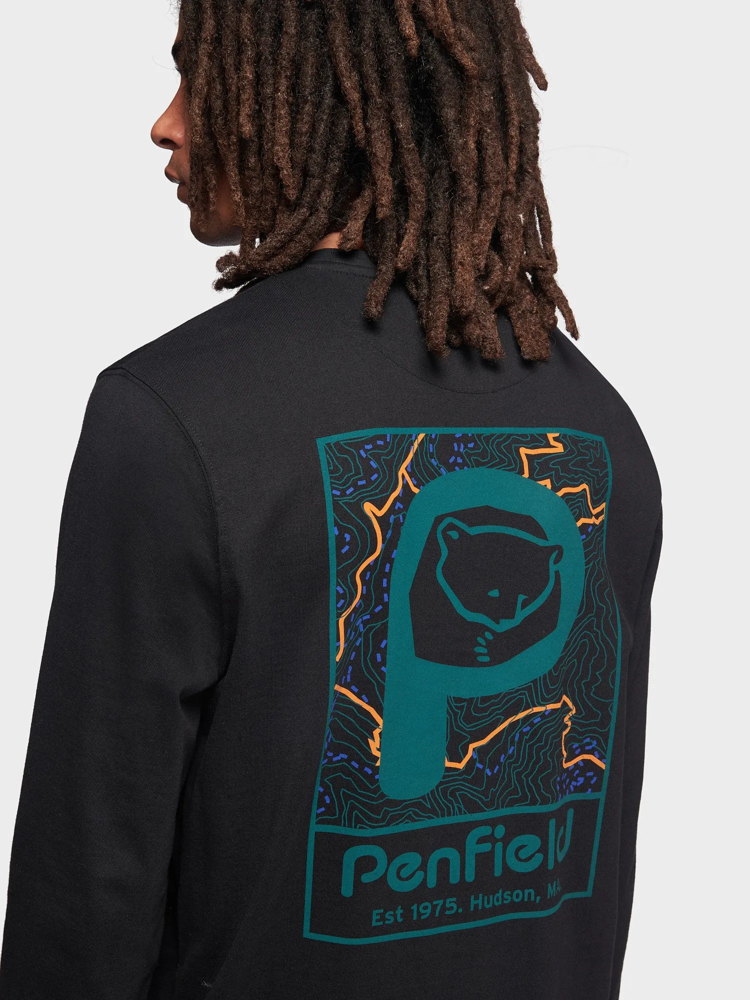 Trail Long Sleeve T-Shirt in Black