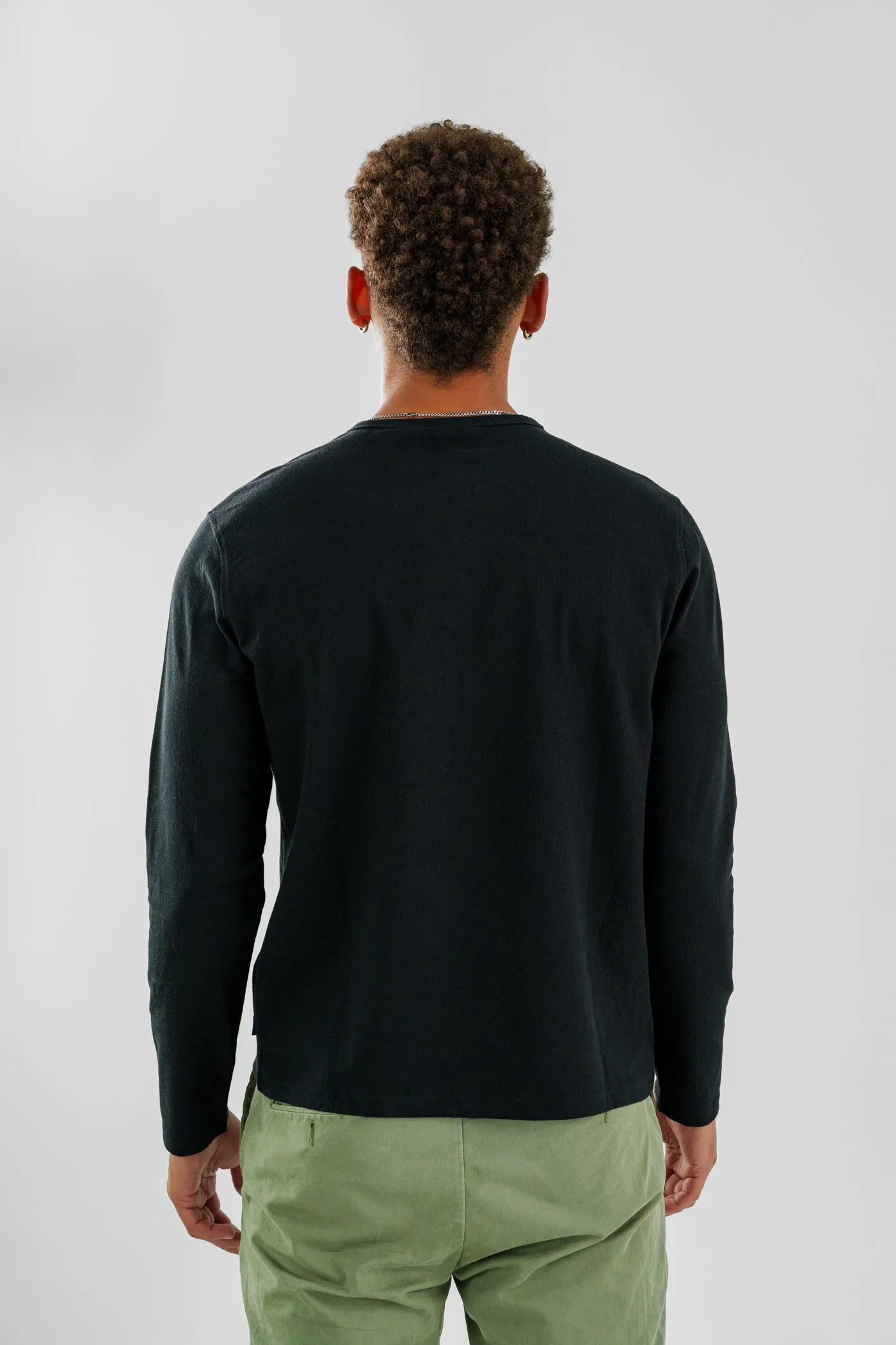 TRAILBLAZER - Black Solid Henley