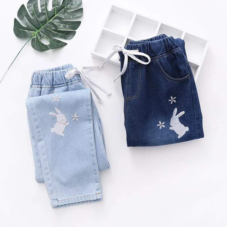 Women's Casual Rabbit Embroidered Elastic Straight Jeans 